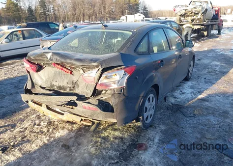 2013 Ford Focus S z USA, uszkodzony, nr VIN 1FADP3E29DL206677